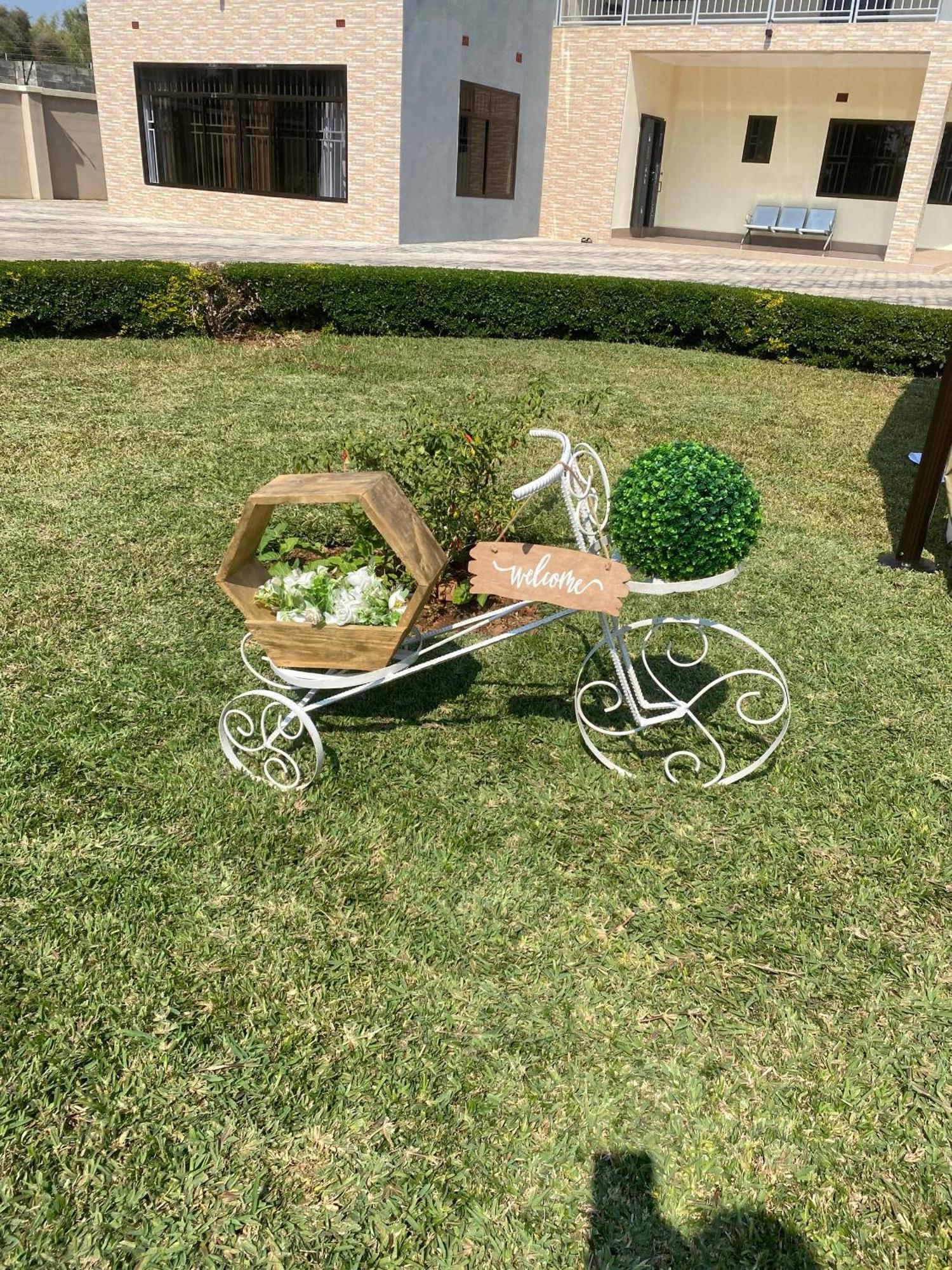 Kasbek Lodge And Tours Lusaka Bagian luar foto